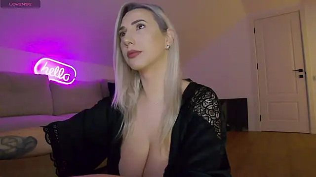 KhloeK online show from 02-24-26, 04:10