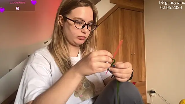 JacyWinslat online show from 05-03-26, 07:58