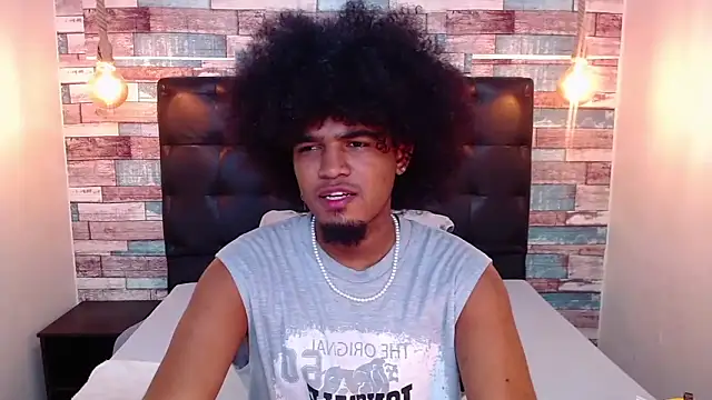 JaicobRuneer online show from 04-10-26, 01:55