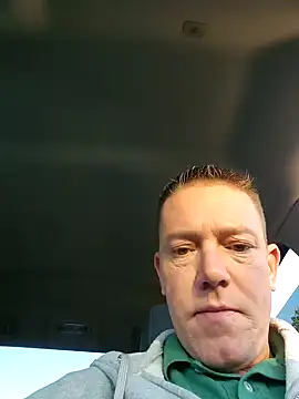 Bigtater1999 online show from 10-04-25, 11:41