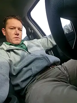 Bigtater1999 online show from 02-18-26, 01:29