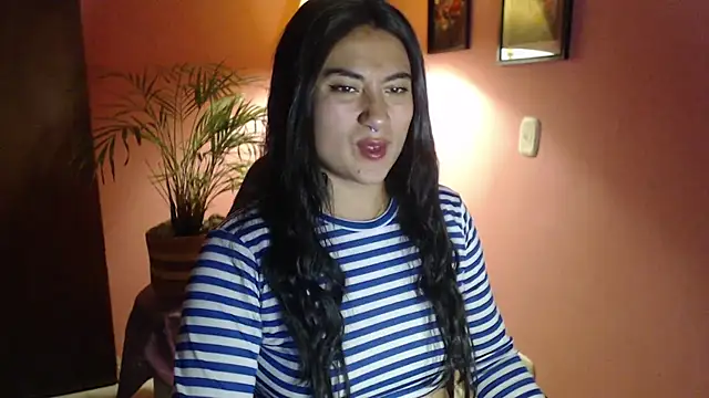 bunnyemilyrose36 online show from 07-05-26, 08:21