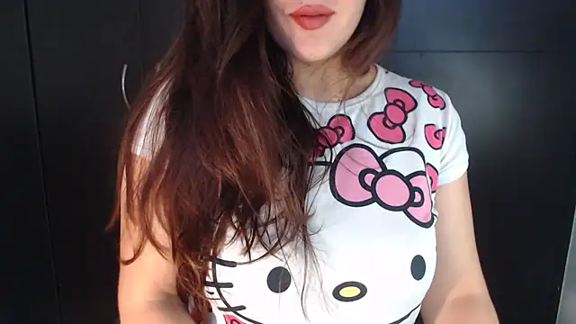 AdharaLujan online show from 02-06-26, 01:03