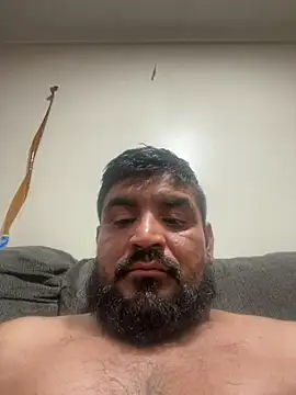 Snapshot of lobito6989 chatting on 07-05-26, 05:14 lobito6989 online show from 07-05-26, 05:14
