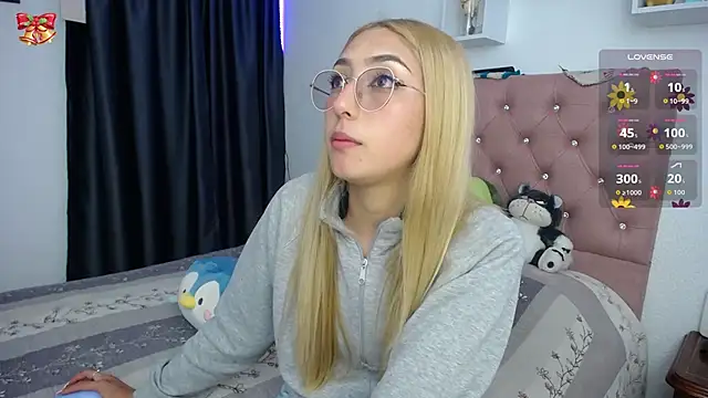 Soffy-brooks online show from 12-15-25, 03:33