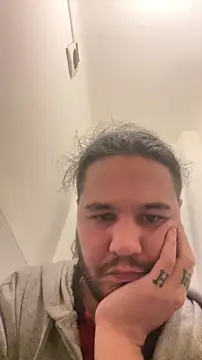 Snapshot of bananahot31 chatting on 11-01-25, 03:36 bananahot31 online show from 11-01-25, 03:36