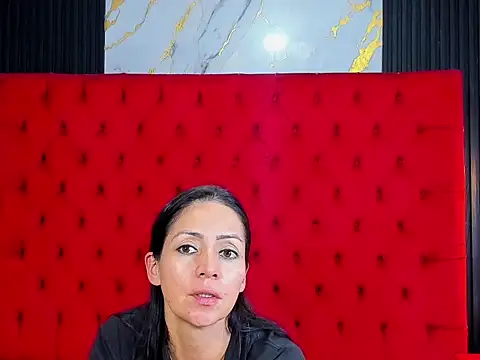 KateTompson  online show from 06-07-26, 07:28