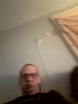 fastesttongue1680 online show from 12-02-24, 08:30