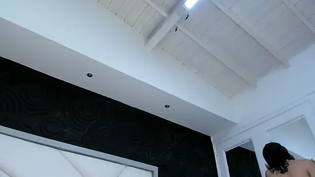 AbigailWilliams  online show from 10-01-25, 11:16