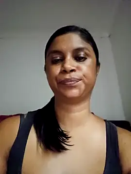 Snapshot of Sensual_indian7 chatting on 04-21-26, 02:12 Sensual indian7 online show from 04-21-26, 02:12