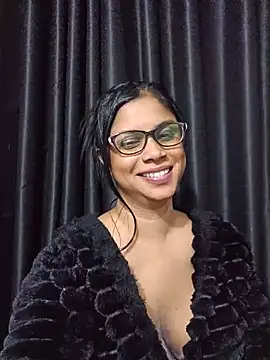 Snapshot of Sensual_indian7 chatting on 06-05-26, 03:18 Sensual indian7 online show from 06-05-26, 03:18