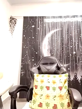 Hikaryfire online show from 10-18-25, 09:37