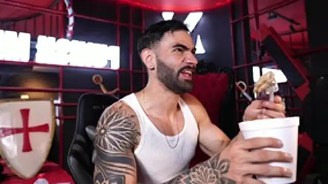 Austin bolt online show from 04-12-26, 01:21