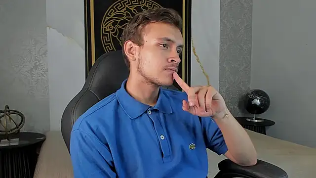 Desmon Clark online show from 01-21-25, 07:39