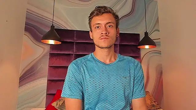 Desmon Clark online show from 02-04-25, 06:57