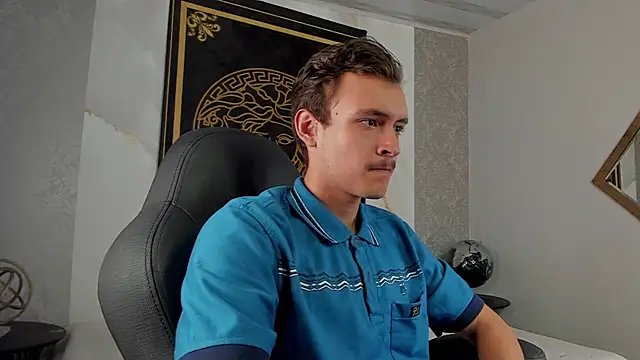 Desmon Clark online show from 02-12-25, 09:54