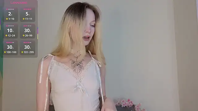 Naughty  Couplles online show from 09-11-25, 03:50