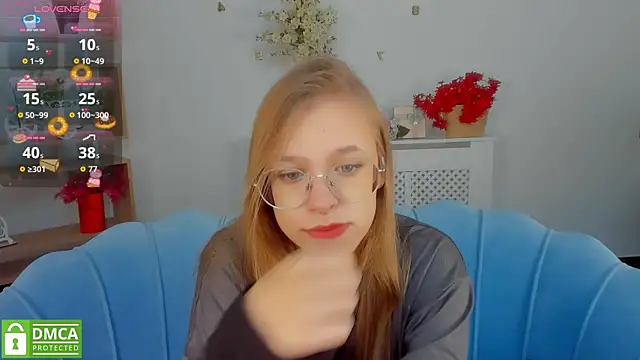 LayriantaVee online show from 09-26-25, 06:06