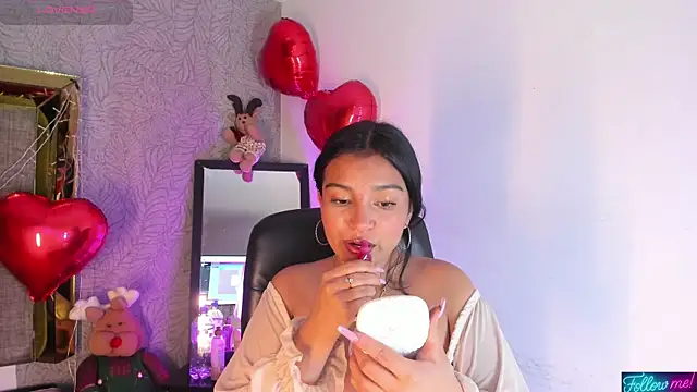 Candys victoria online show from 02-15-26, 03:36