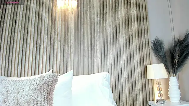 HannaPaola online show from 02-01-26, 12:04