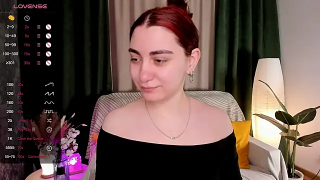 hannacheekss  online show from 04-21-26, 02:51