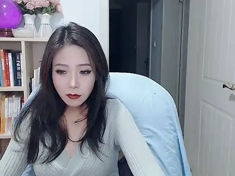 SuSushi728 online show from 02-11-26, 03:50