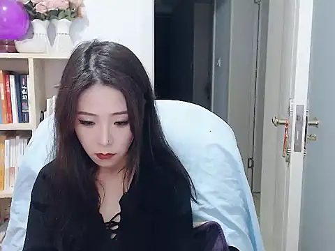 SuSushi728 online show from 02-14-26, 04:37