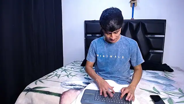 The  Rodriguez online show from 03-13-26, 04:35