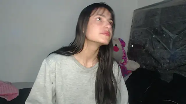 skinny sweet2411 online show from 04-14-26, 09:04