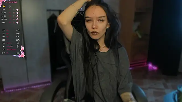 SweetyDeviliya online show from 02-17-26, 03:47