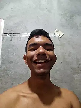 Reynold2608 online show from 05-02-26, 11:48