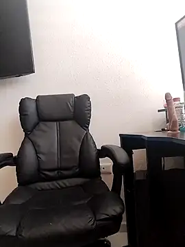 Snapshot of mao-duraznitt chatting on 02-21-26, 06:09 mao-duraznitt online show from 02-21-26, 06:09