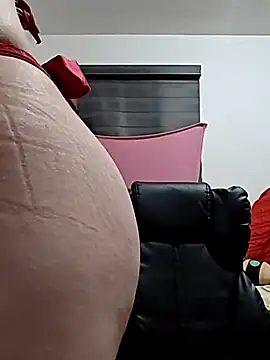 Snapshot of mao-duraznitt chatting on 03-27-26, 02:28 mao-duraznitt online show from 03-27-26, 02:28