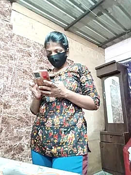 queensenorita online show from 03-27-26, 08:20