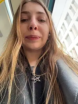 Sunny   Bunny online show from 04-22-26, 12:18