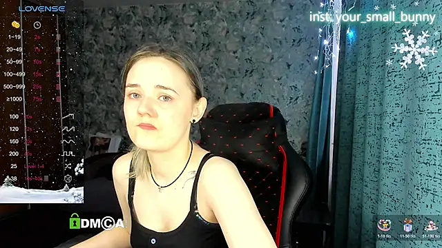 Your small bunny online show from 12-18-25, 03:01