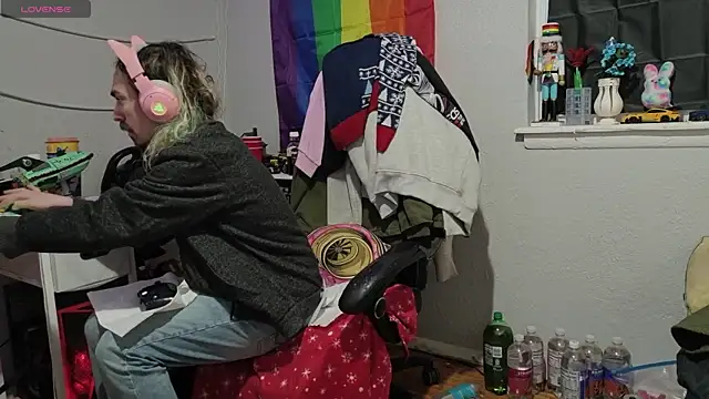 tallnerdyguy online show from 01-12-26, 03:34