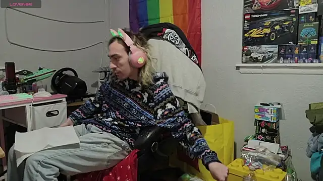 tallnerdyguy online show from 04-09-26, 01:05