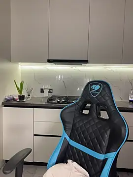 CurlyLara online show from 04-07-26, 06:19