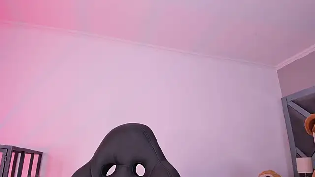 AmberiniHoffman online show from 05-22-26, 12:00