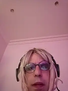 Soraya Sissy  online show from 02-03-26, 02:21