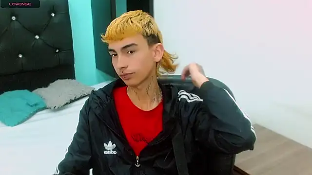 ttimy x boy online show from 03-16-26, 08:13