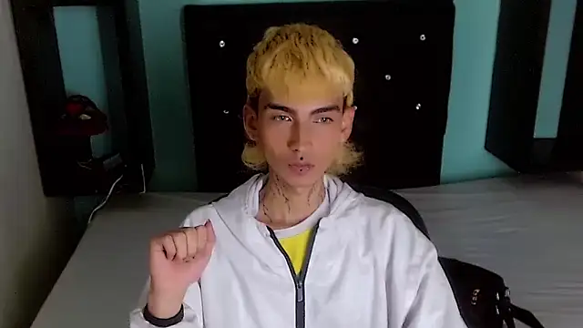 ttimy x boy online show from 04-16-26, 09:39