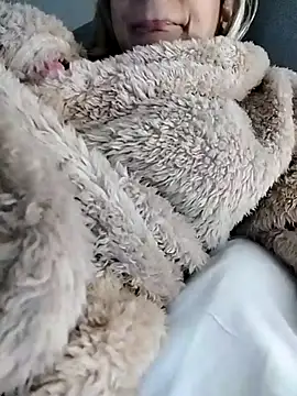 fofinhaa12 online show from 11-14-25, 12:53