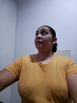 MirandaSoto online show from 04-10-26, 03:56