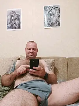 Snapshot of Crek666 chatting on 06-24-26, 04:00 Crek666 online show from 06-24-26, 04:00