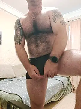 Snapshot of Crek666 chatting on 07-19-26, 04:05 Crek666 online show from 07-19-26, 04:05