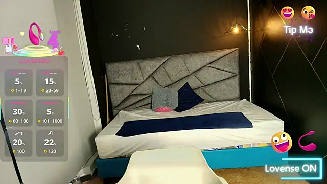 Snapshot of NatashaMason_ chatting on 10-03-25, 12:57 NatashaMason online show from 10-03-25, 12:57