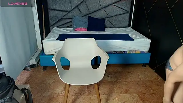 Snapshot of NatashaMason_ chatting on 10-04-25, 12:14 NatashaMason online show from 10-04-25, 12:14