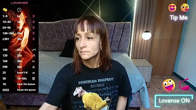 NatashaMason  online show from 06-11-26, 07:12